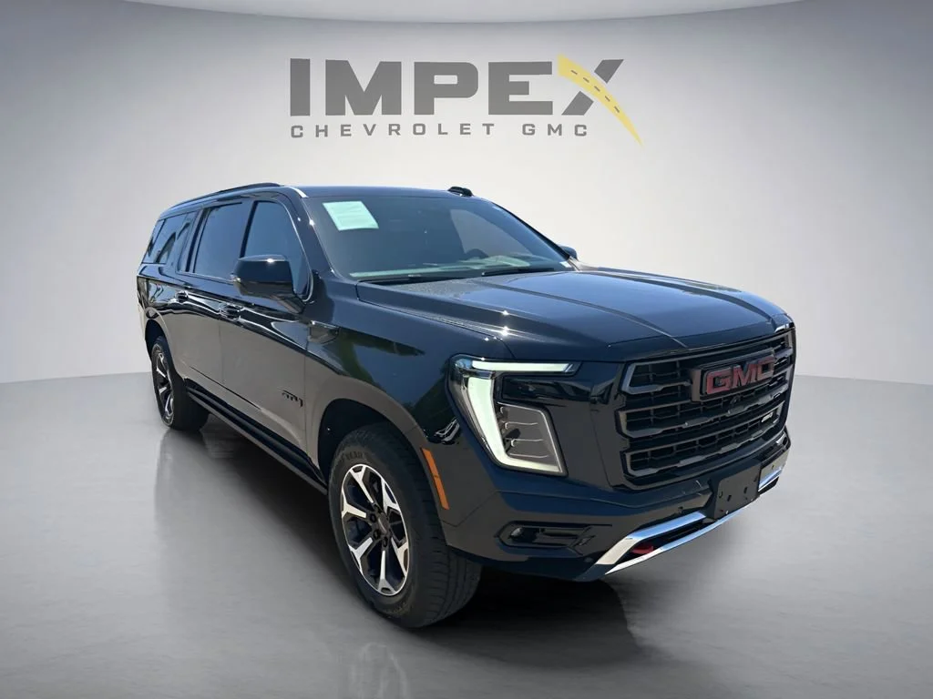Used 2025 Onyx Black GMC AT4 Ultimate image 7