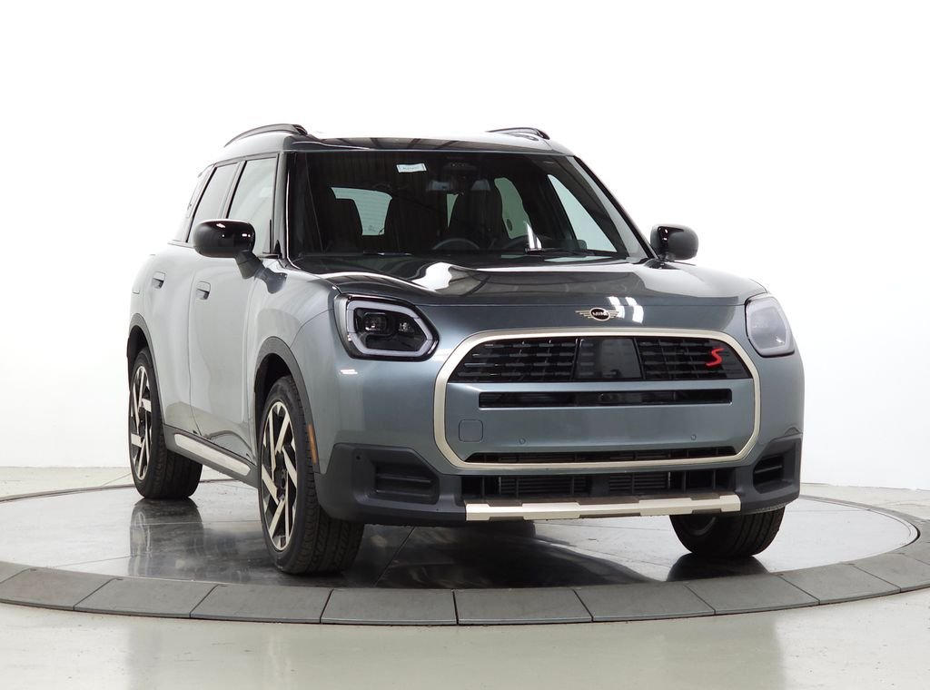 2027 MINI Countryman's photo