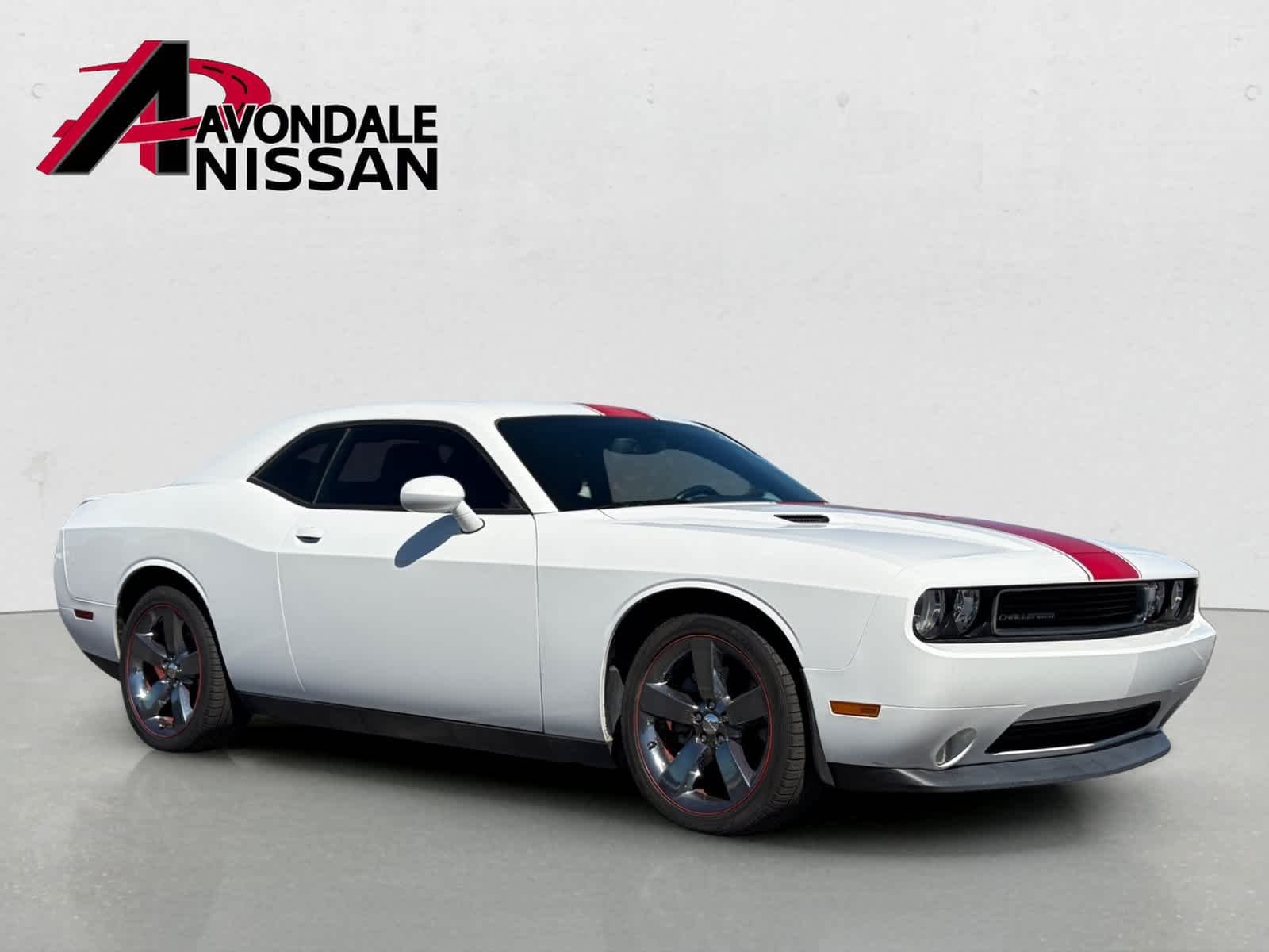 Used 2014 Bright White Clearcoat Dodge Rallye Redline image 4
