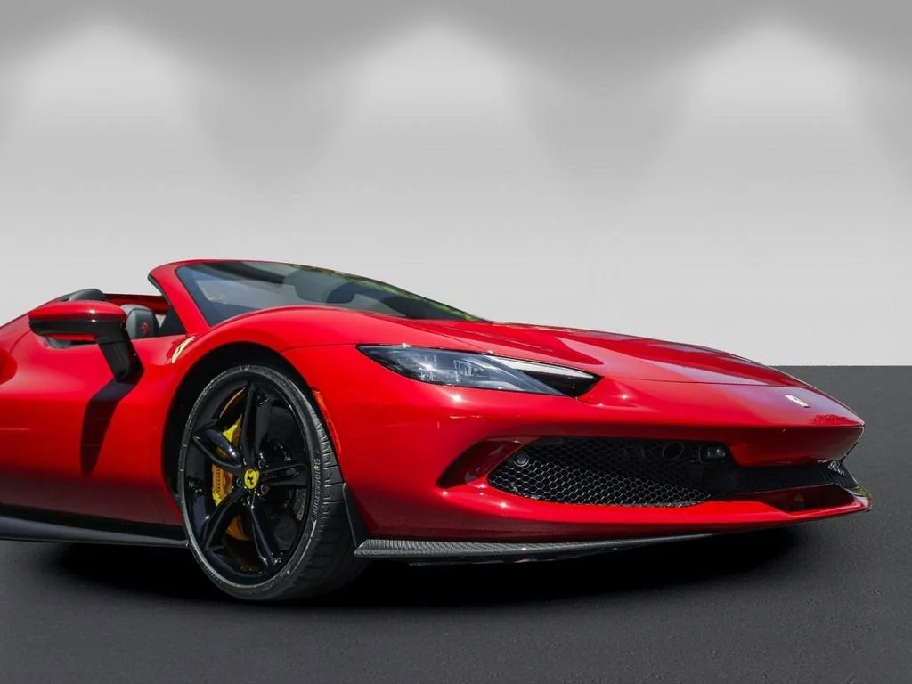 Certified Used 2025 Rosso Mugello Ferrari  image 11