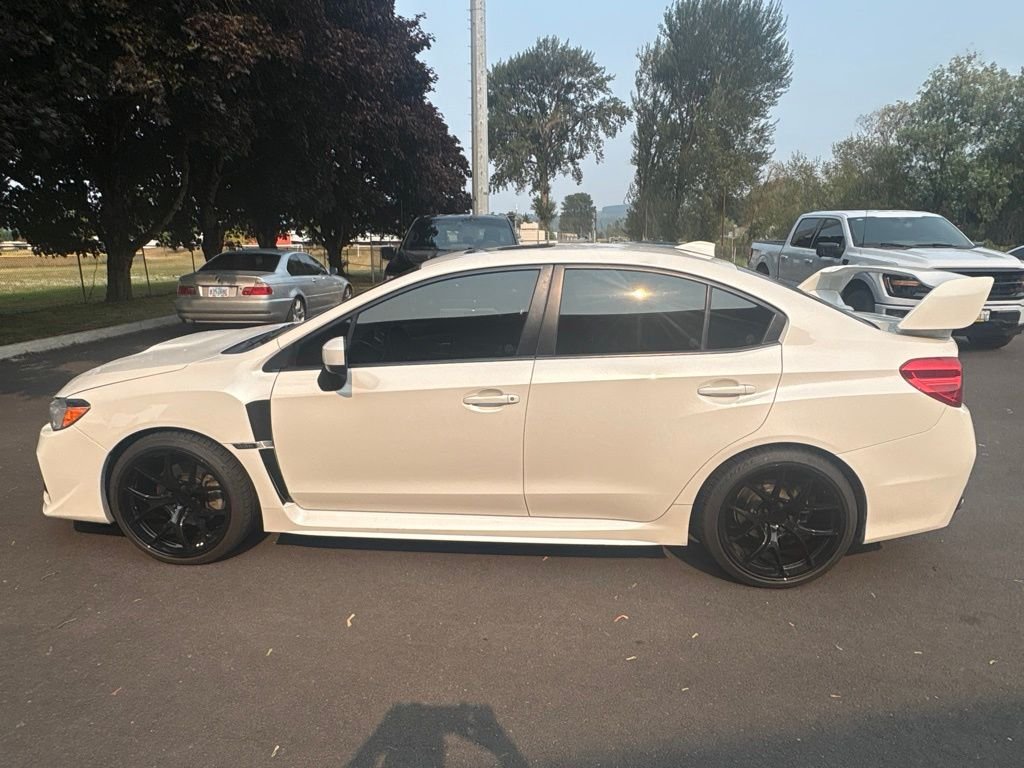 Used 2017 Crystal White Pearl Subaru Premium image 8