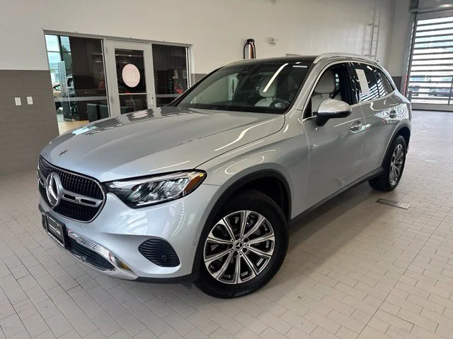 2024 Mercedes-Benz GLC 300