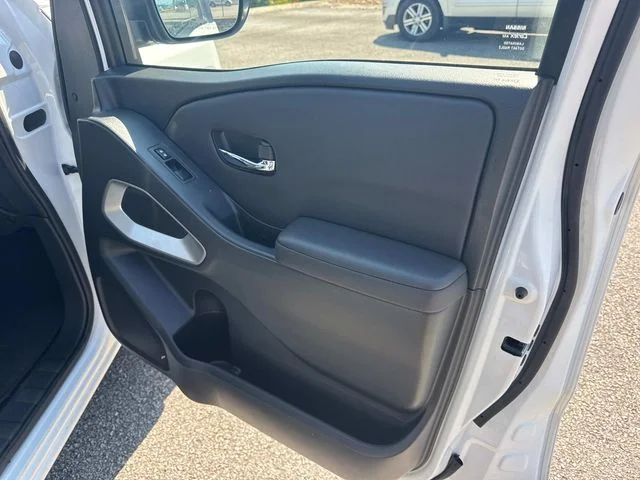 Used 2024 White Nissan SV image 22