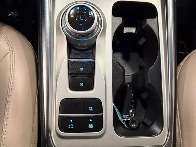 Used 2022 Blue Ford XLT image 26
