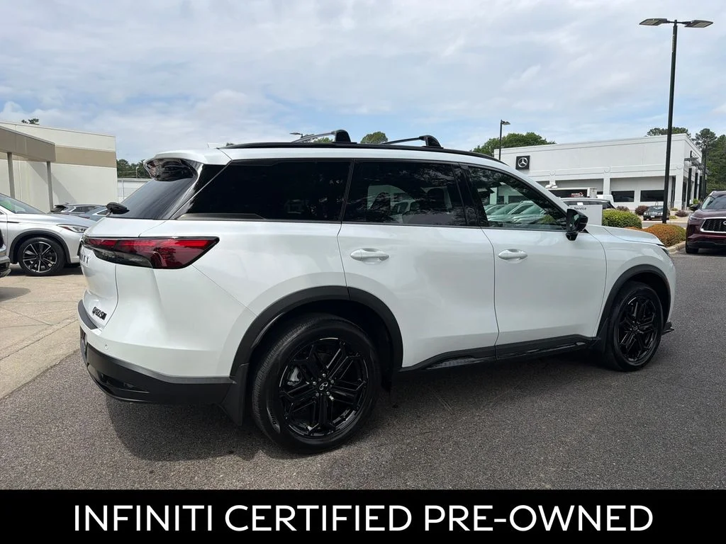 Certified Used 2026 Radiant White INFINITI SPORT image 13