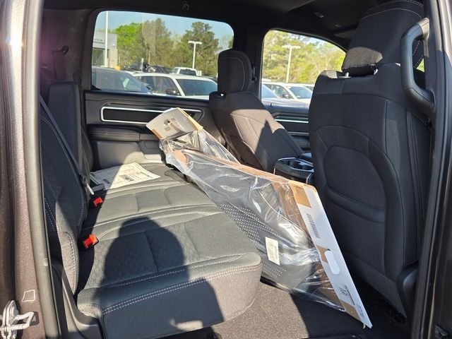 New 2026 Granite Crystal Metallic Clear-Coat Exterior Paint RAM Big Horn/Lone Star image 15