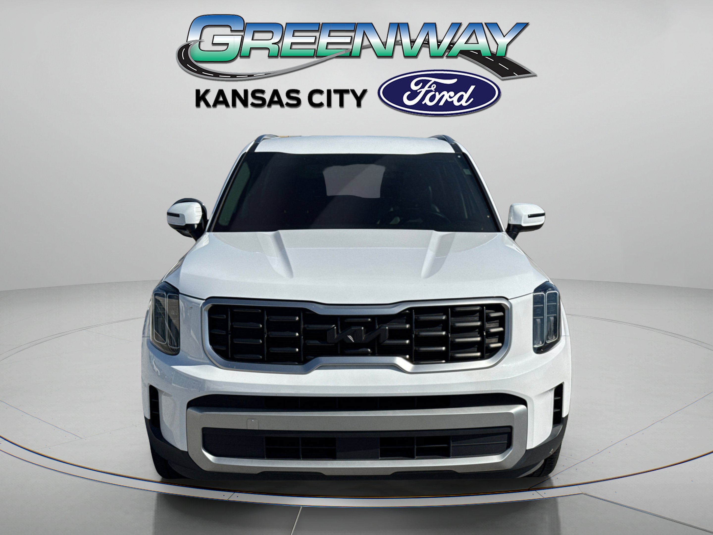 Used 2023 Kia Telluride S with VIN 5XYP64GC9PG390363 for sale in Kansas City