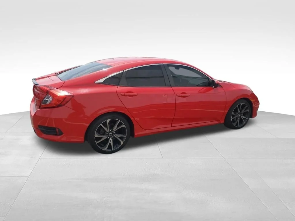 Used 2021  Honda Sport image 7