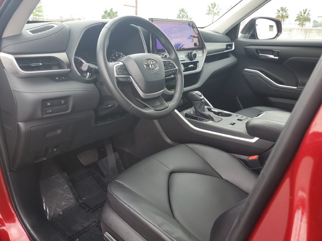 Certified Used 2025 Burgundy Toyota XLE image 20