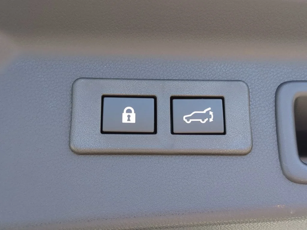 2026 Subaru Forester Sport - Photo 10