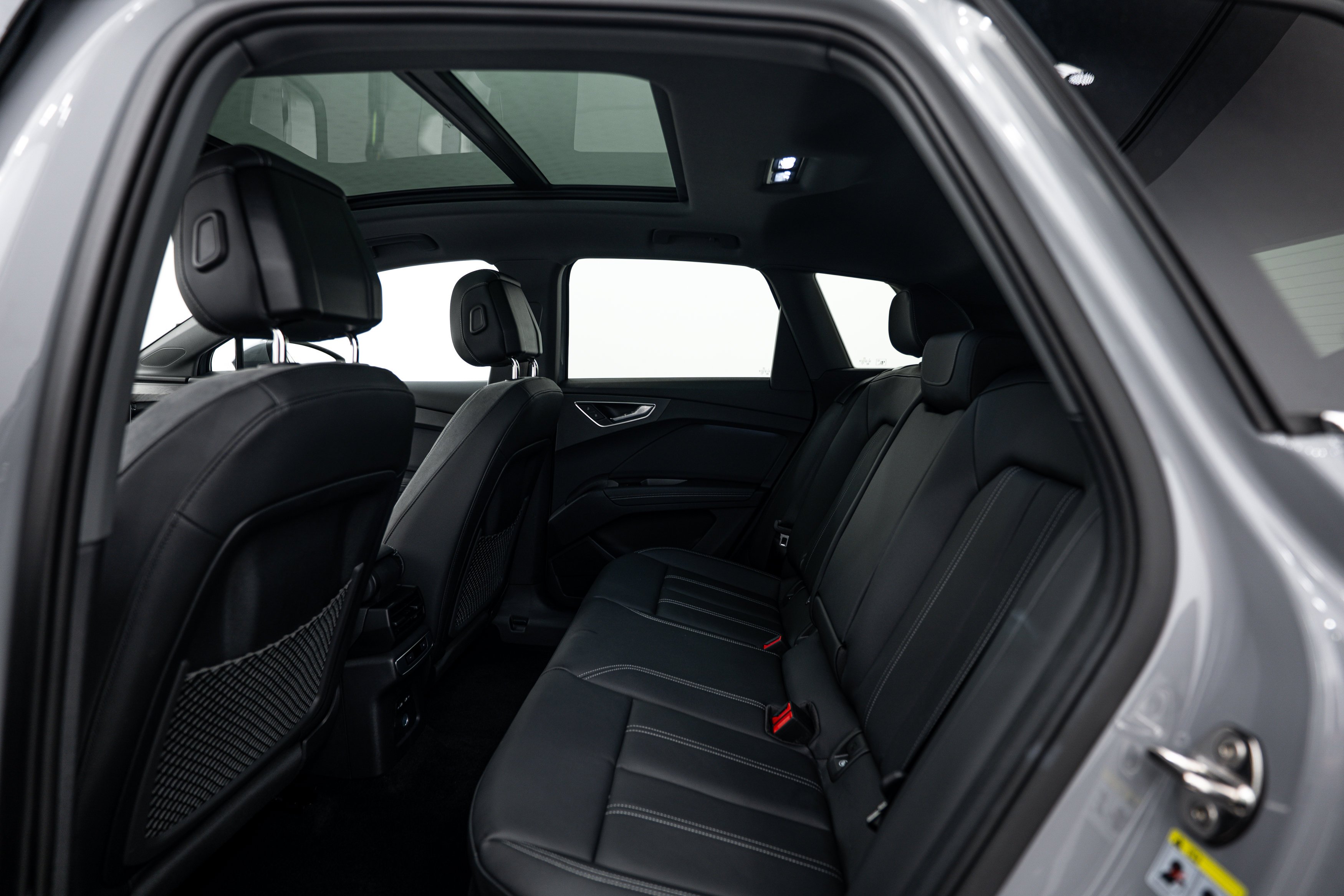 Certified Used 2025 Pebble Gray Audi Premium image 18