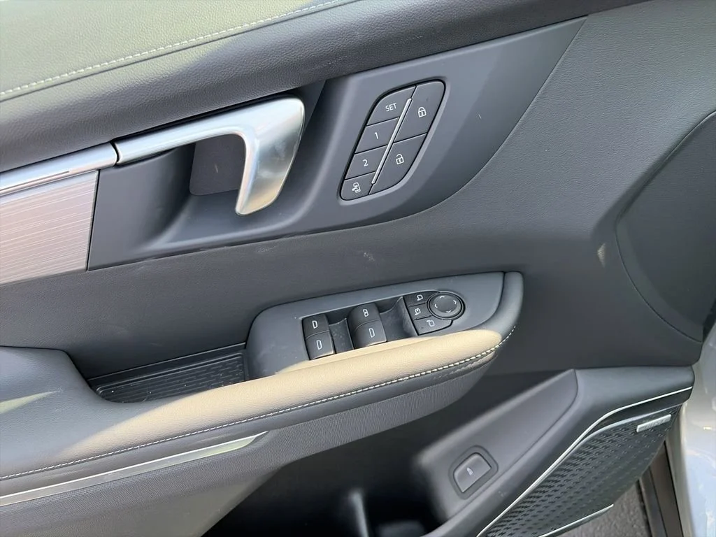 New 2026 Moonstone Gray Metallic Buick Preferred image 19