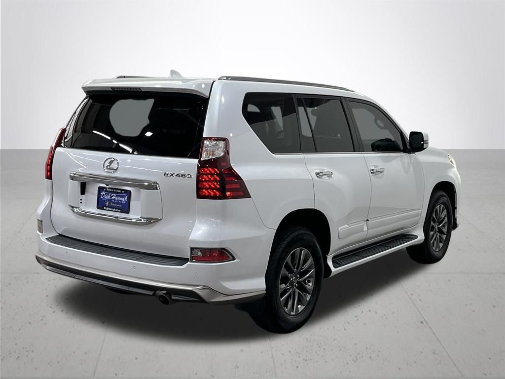 Used 2019 Starfire Pearl Lexus 460 image 10