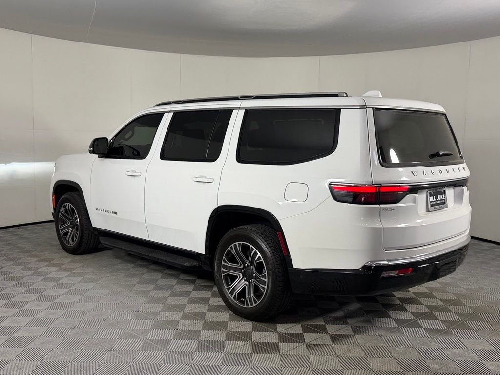 Certified Used 2023 White Wagoneer Base image 9