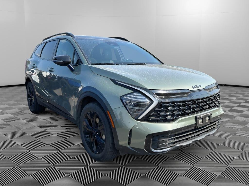 Used 2025 Jungle Green Kia X-Line image 3