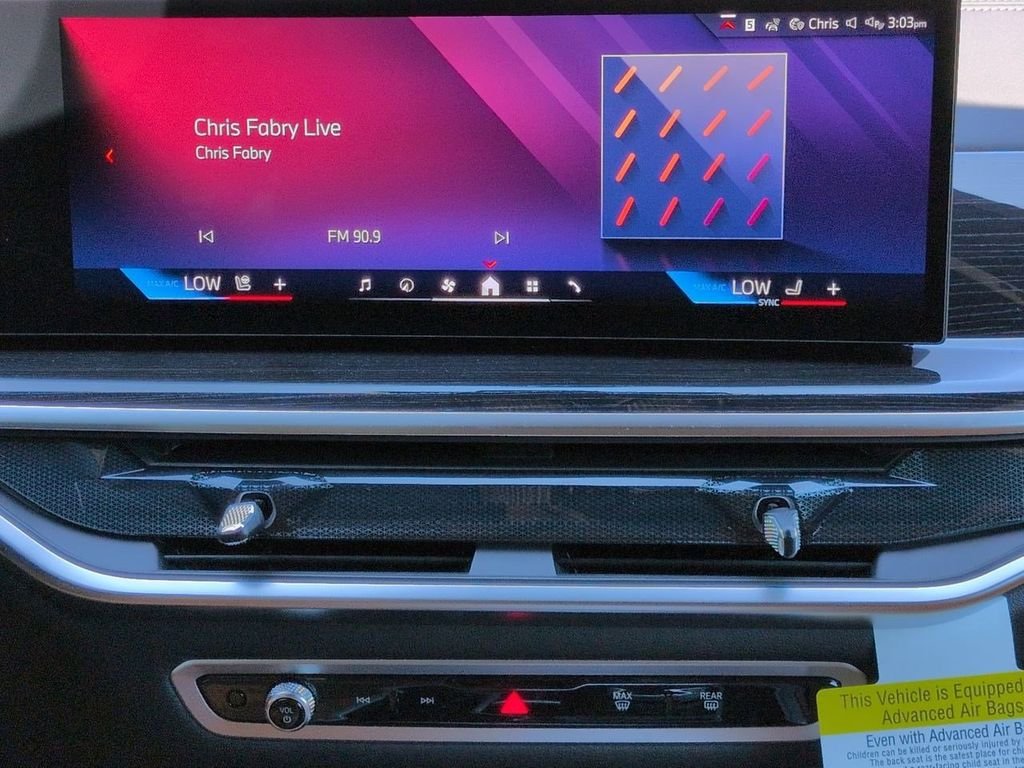 New 2026 Black Sapphire Metallic BMW xDrive40i image 18