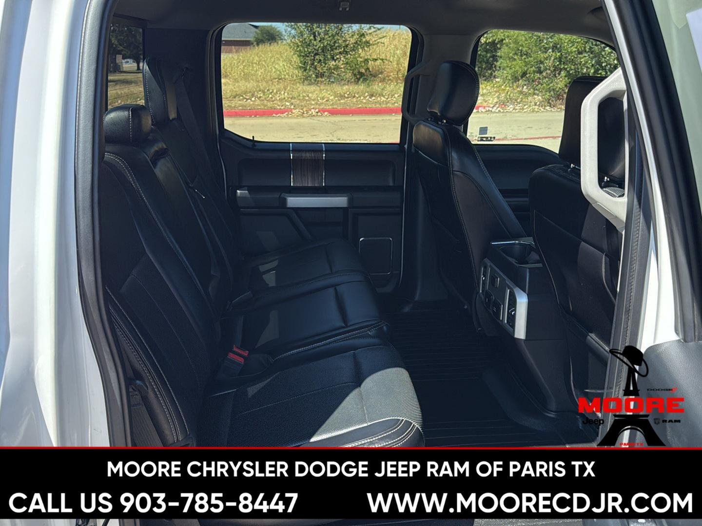 Used 2018 White Platinum Metallic Tri-Coat Ford LARIAT image 13