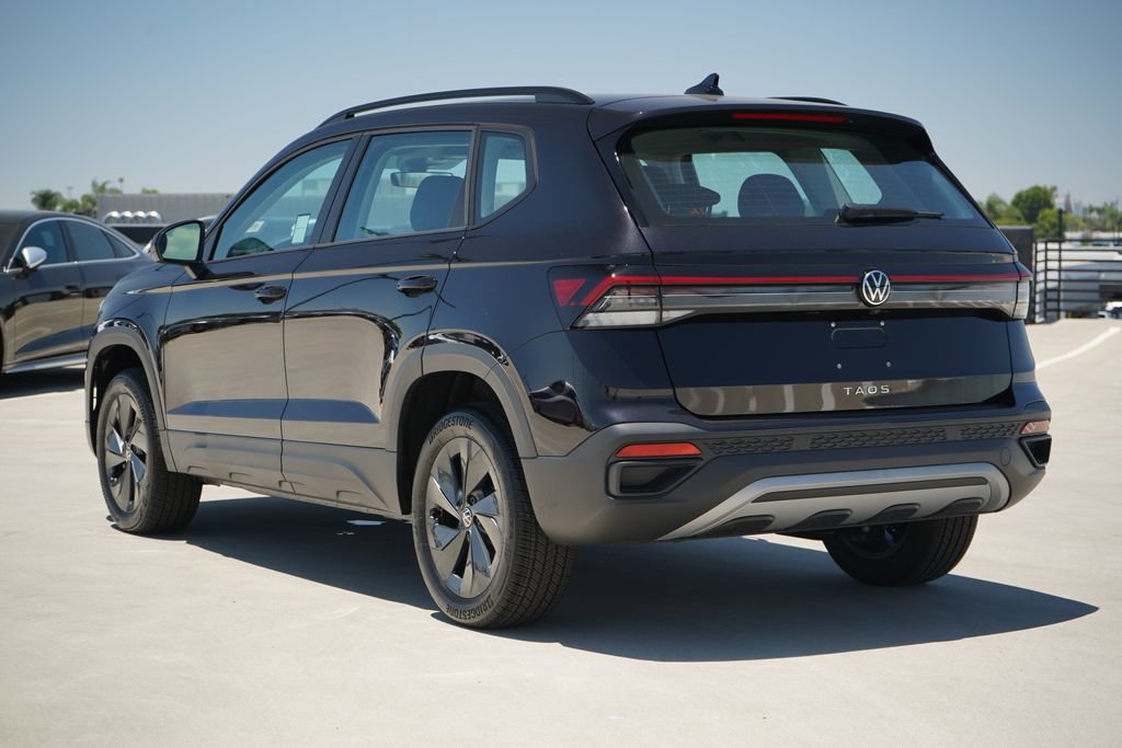 New 2026 Deep Black Pearl Volkswagen 1.5T S image 3