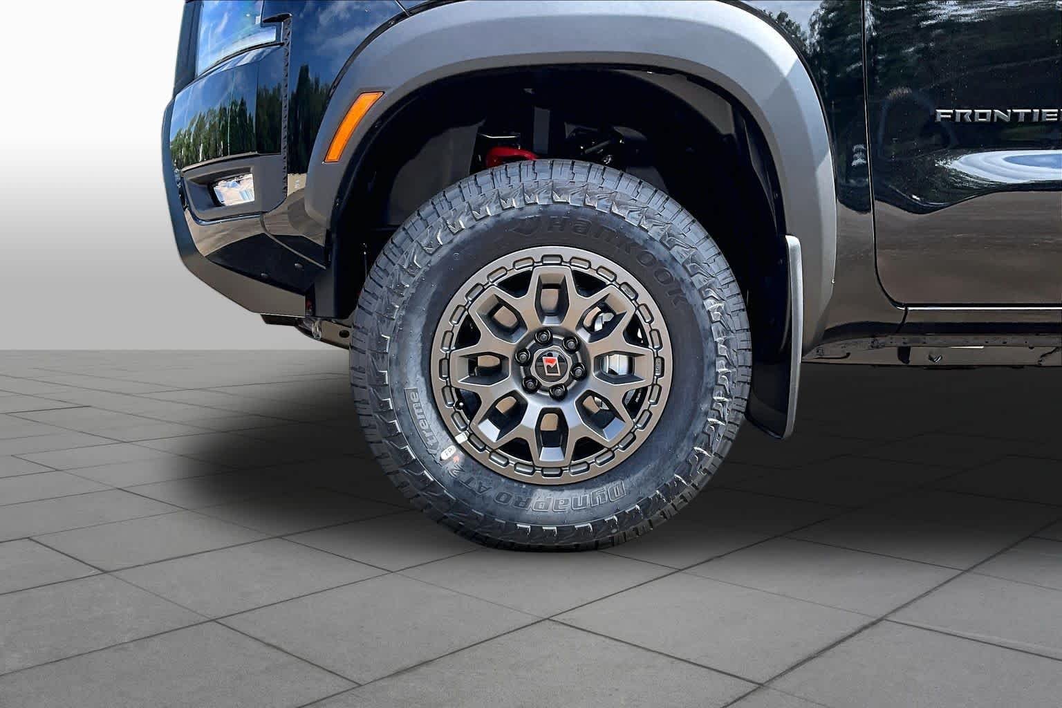 New 2027 Super Black Nissan PRO-4X image 9