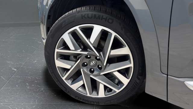 Used 2022 Hampton Gray Hyundai Calligraphy image 40