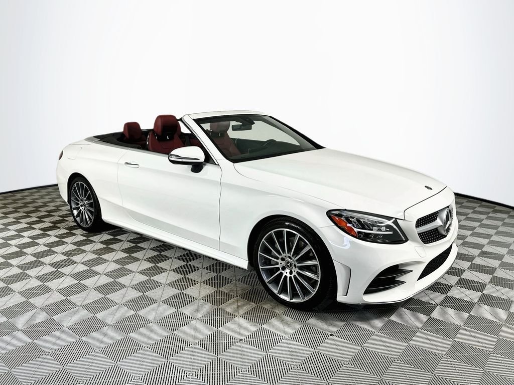 2019 Mercedes-Benz C-Class C300's photo