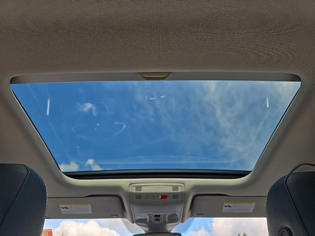 2025 Volkswagen Jetta SEL - Photo 23