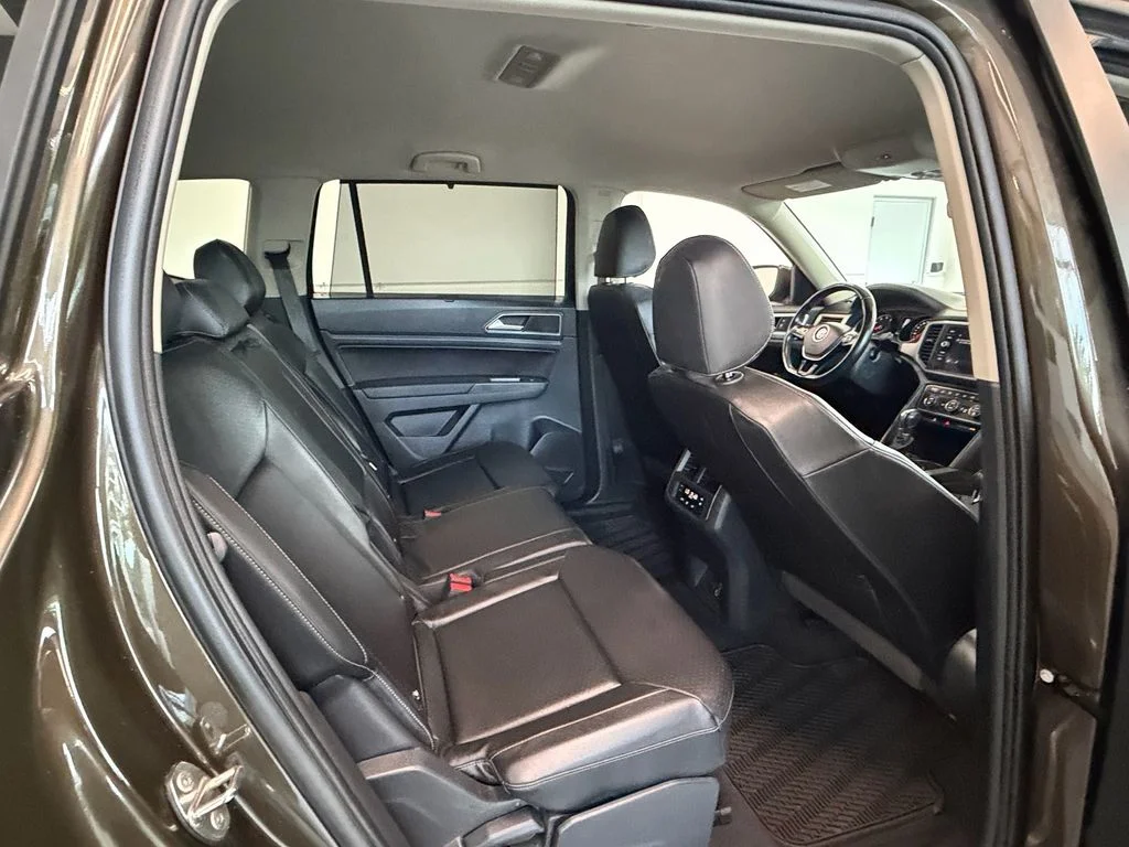 Used 2019 Brown Volkswagen 3.6L V6 SE image 15