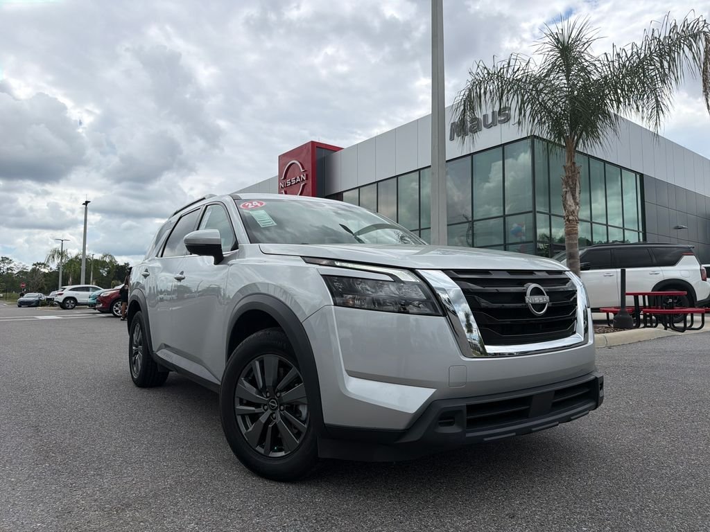 Used 2024 Silver Nissan SV image 1