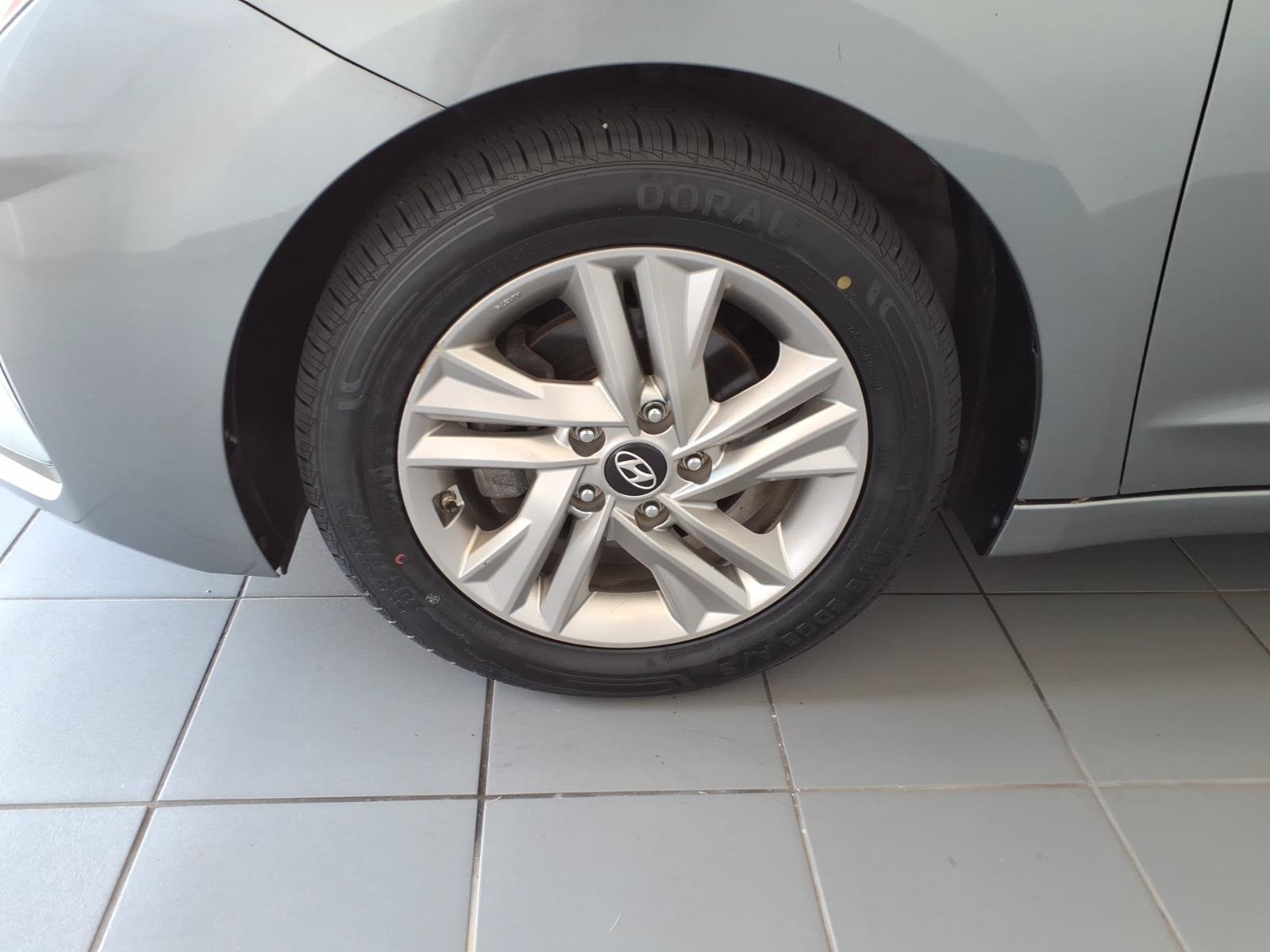 Used 2019 Galactic Gray Hyundai SEL image 9