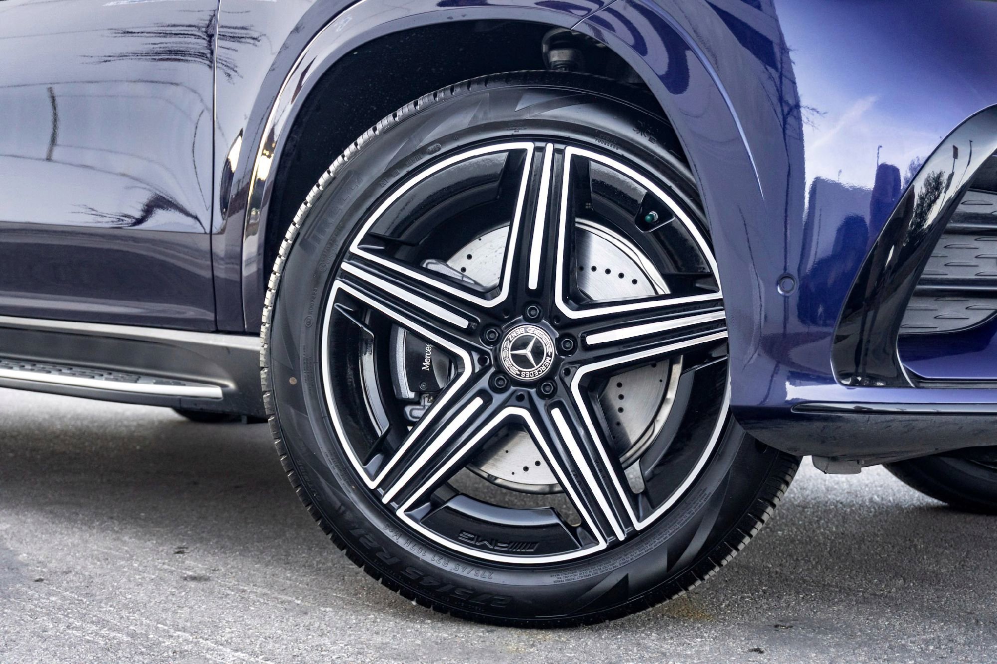 New 2026 MANUFAKTUR Mystic Blue Metallic Mercedes-Benz GLE 580 image 23