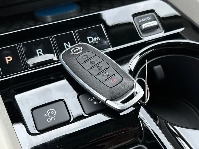 New 2026 Champagne Silver Metallic Nissan SL image 45