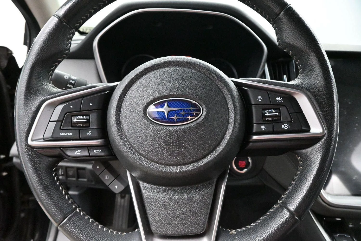 Used 2021 Crystal Black Silica Subaru Onyx Edition XT image 17