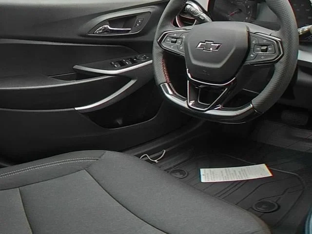 2026 Chevrolet Trax RS - Photo 38