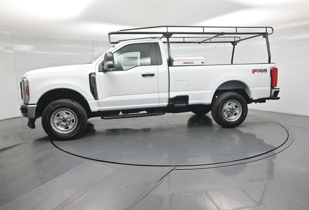 New 2026 Oxford White Ford XL image 21