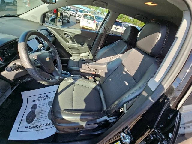 Used 2022 Black Chevrolet LT image 22