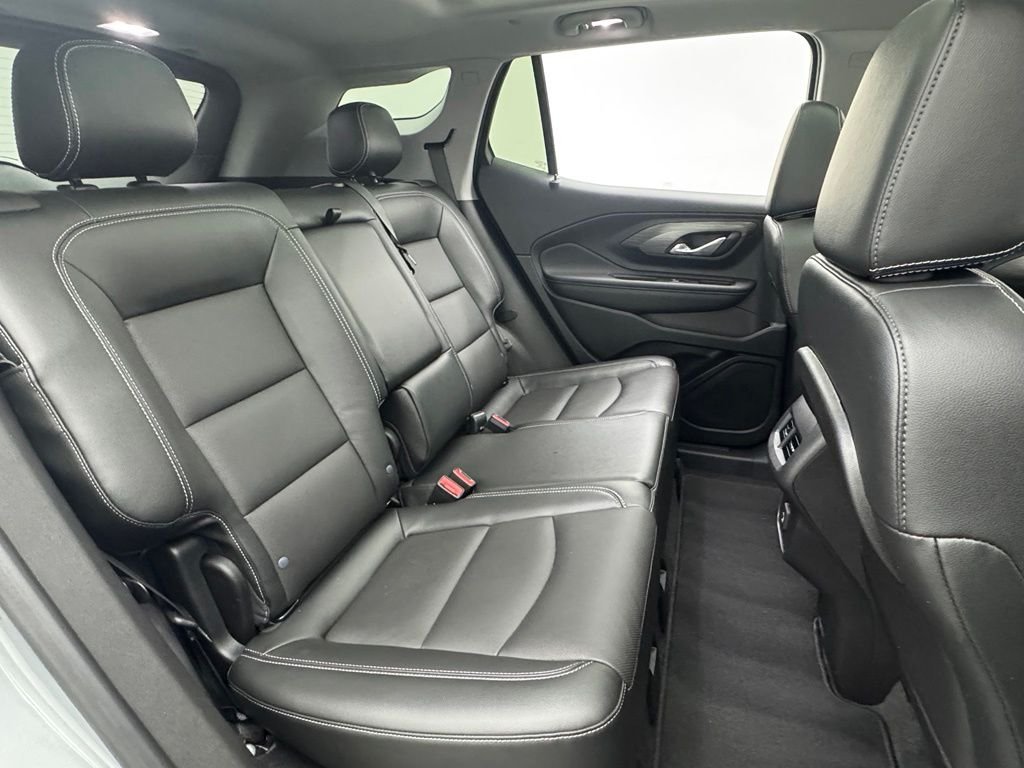 Used 2023 Sterling Metallic GMC SLT image 37