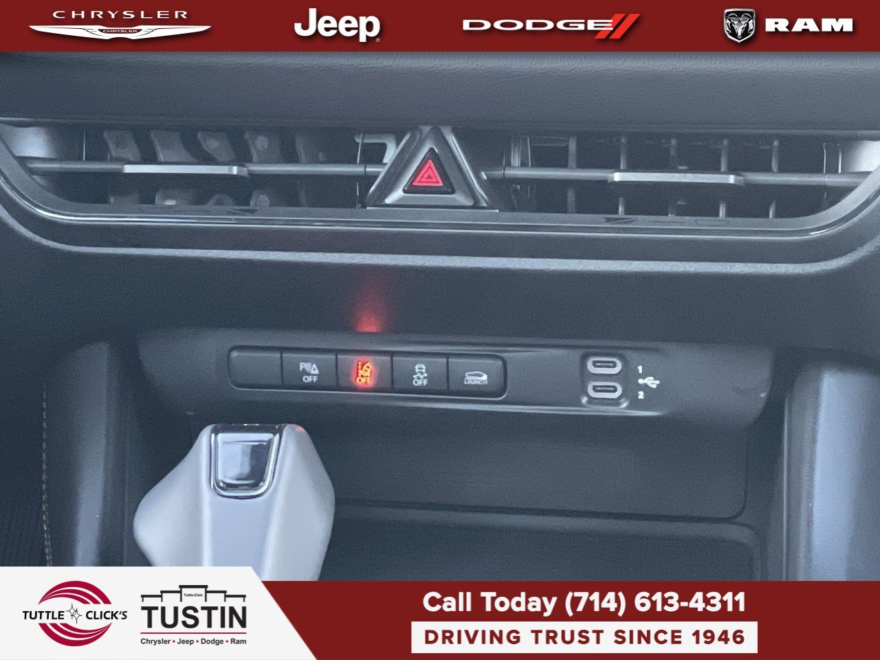 New 2026 Diamond Black Crystal Pearlcoat Dodge Scat Pack image 13