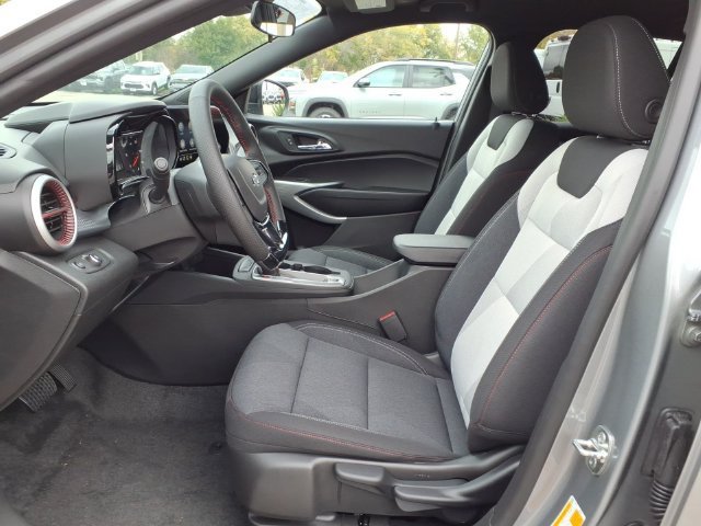 New 2026 Sterling Gray Metallic Chevrolet 1RS image 6