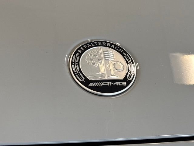 New 2026 MANUFAKTUR Alpine Grey Mercedes-Benz AMG® GLA 35 4MATIC SUV image 31