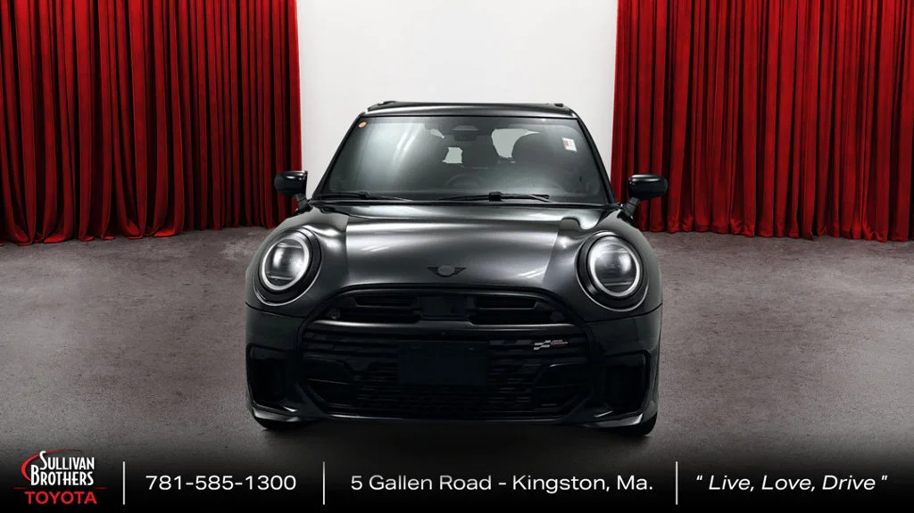 Used 2025 Black MINI Iconic image 2
