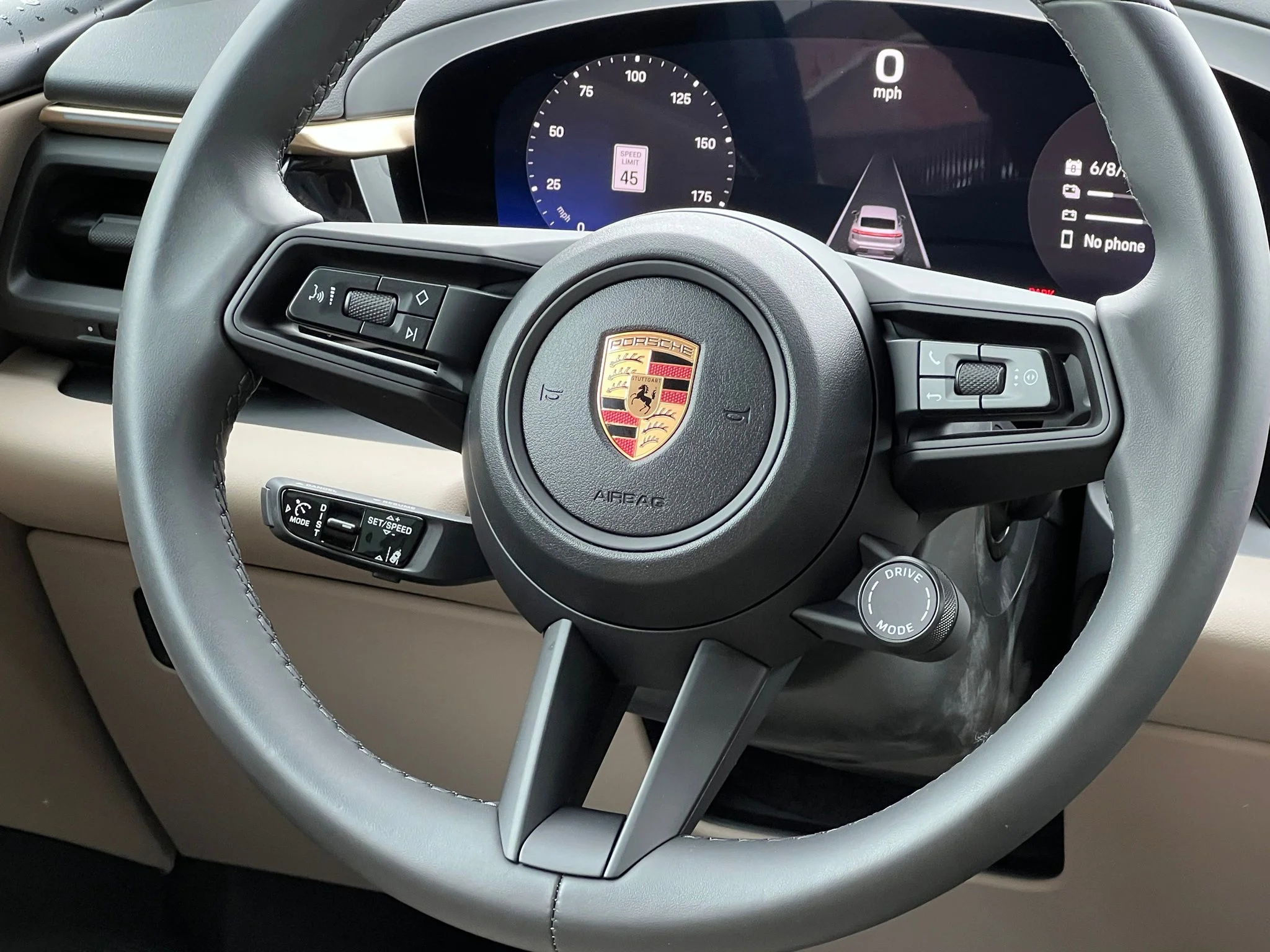 Used 2025 White Porsche 4 image 26