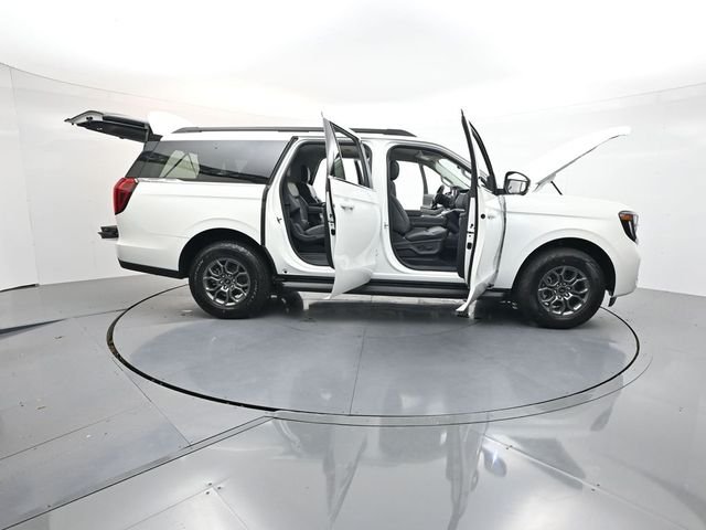 New 2027 Star White Metallic Tri-Coat Ford MAX Active image 54