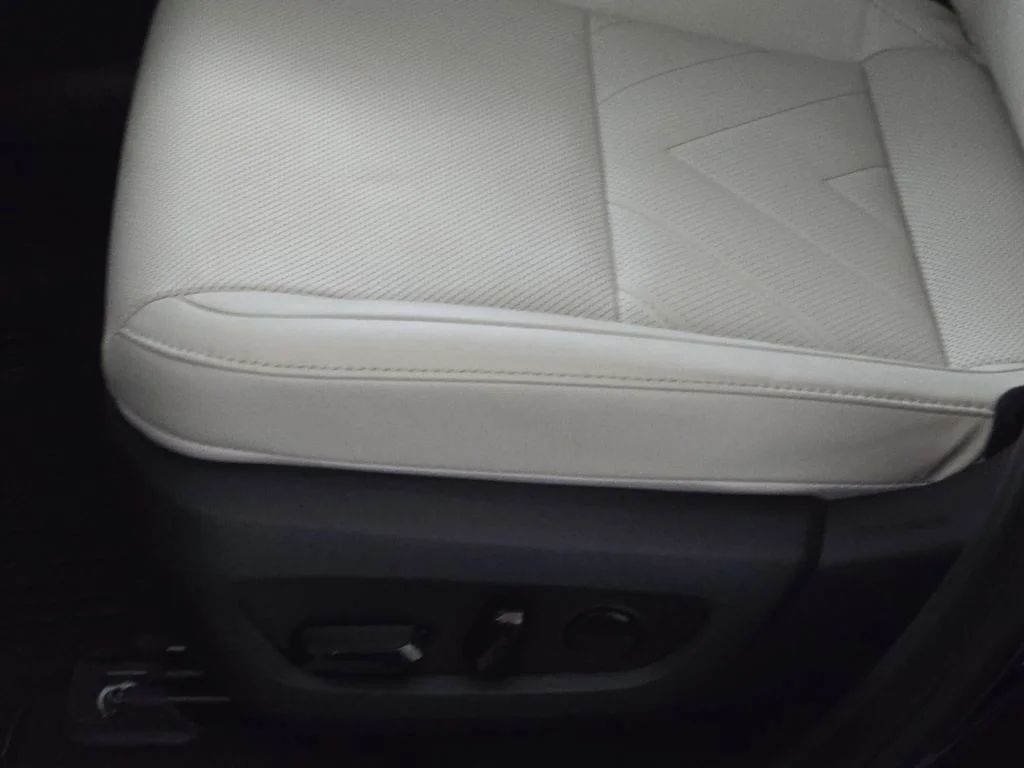 New 2026 Black Lexus 350h Luxury image 27