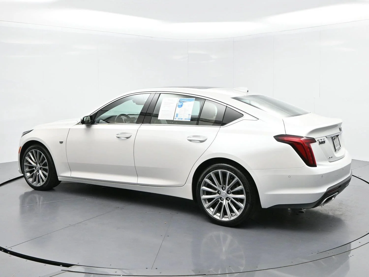 Used 2024 Crystal White Tricoat Cadillac Premium Luxury image 5
