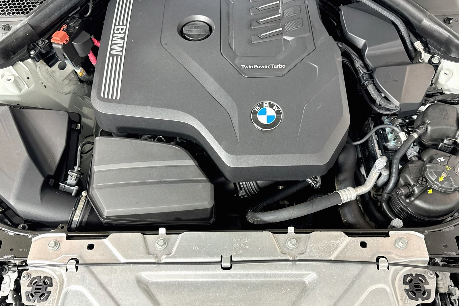 Used 2023 Alpine White BMW 330i image 29