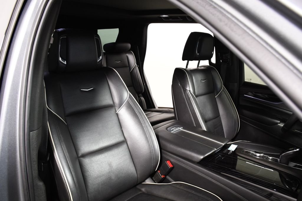 Used 2021 Satin Steel Metallic Cadillac Sport image 20