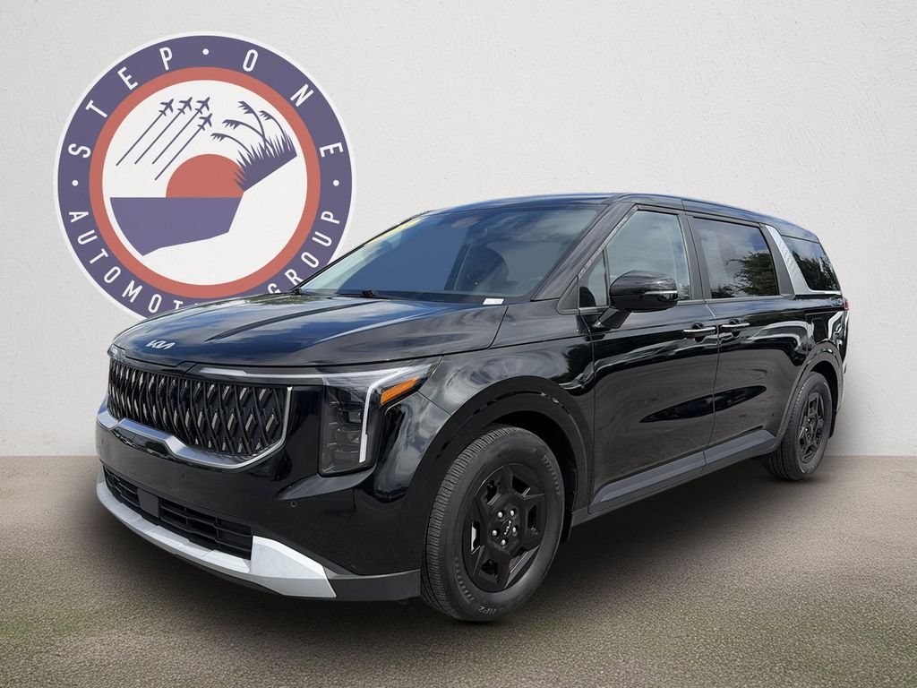 Used 2025 Aurora Black Pearl Kia LXS image 2