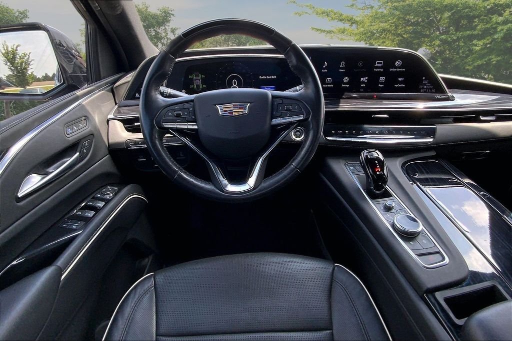 Used 2023 Black Cadillac Sport image 8