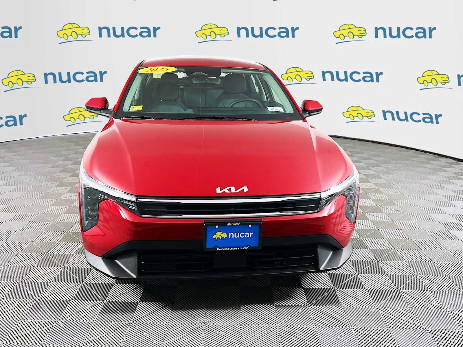 Used 2025 Currant Red Kia LXS image 2