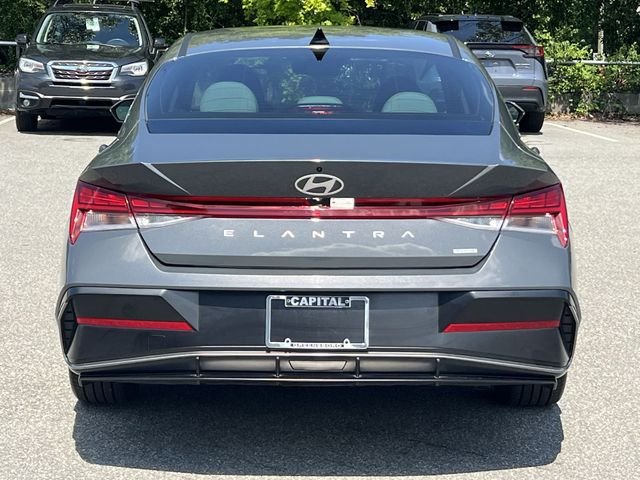Certified Used 2025 Gray Hyundai Limited image 12